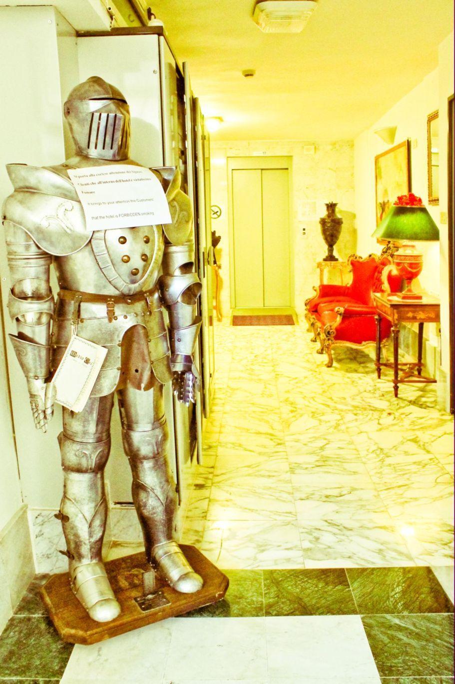 ホテル パレス ナルド ローマ エクステリア 写真