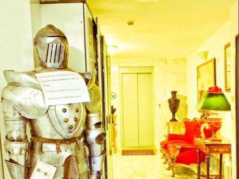 ホテル パレス ナルド ローマ エクステリア 写真
